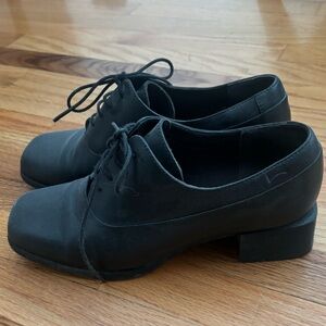 Women’s CAMPER black lace up loafers